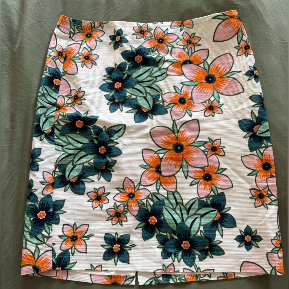 Ann Taylor Floral Pencil Skirt in Pink, Green & Navy